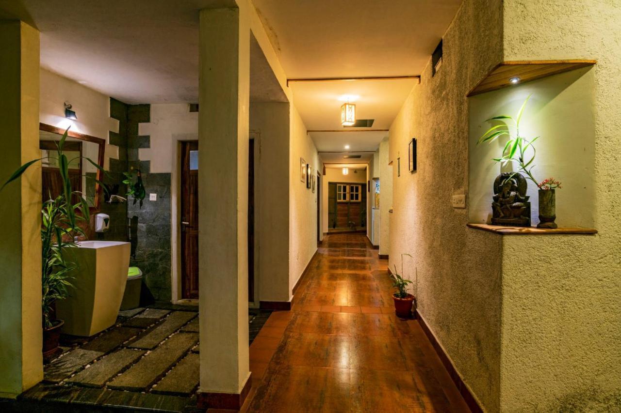 Mistletoe Homestay & Cafe Муннар Екстер'єр фото