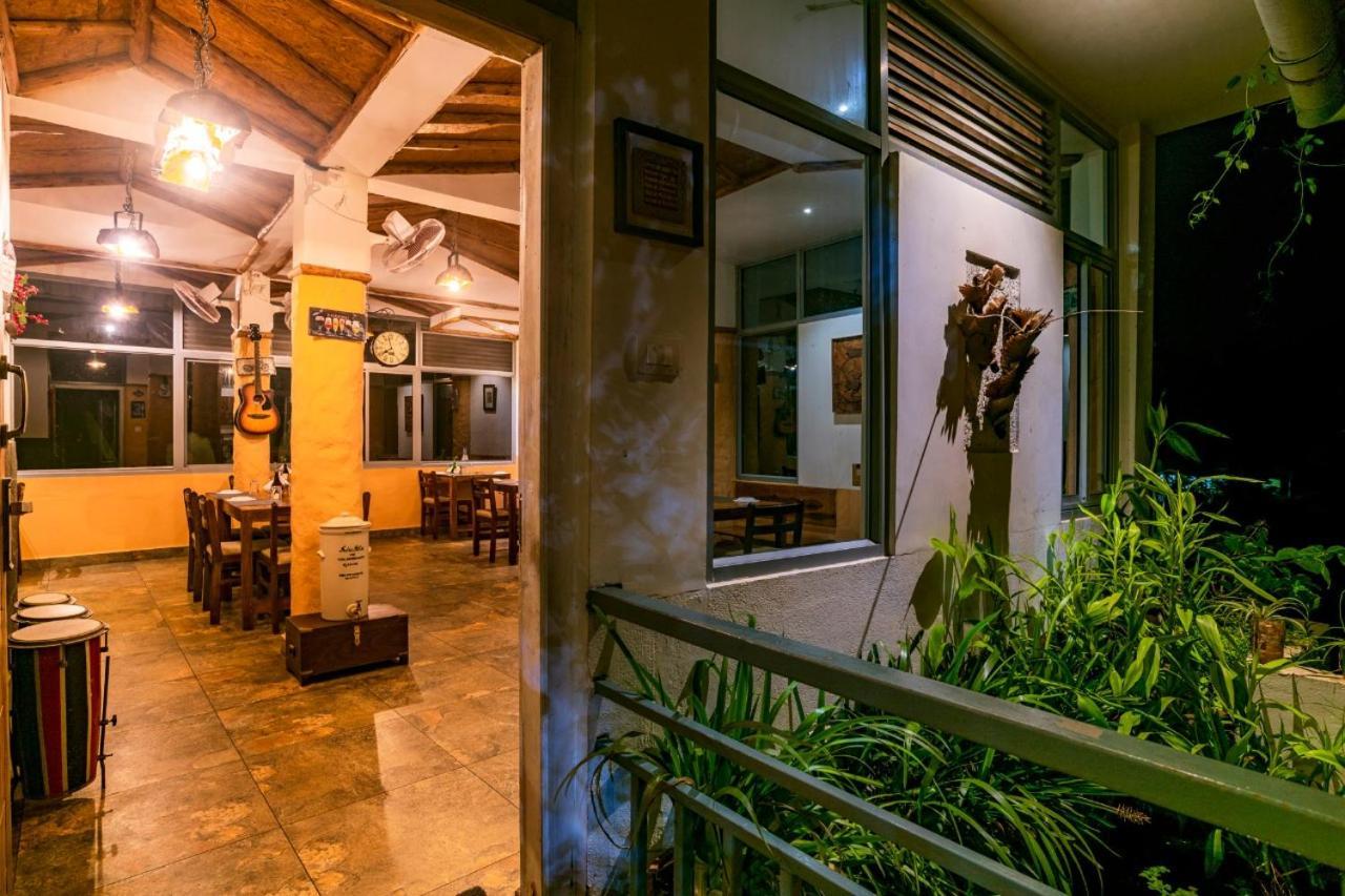 Mistletoe Homestay & Cafe Муннар Екстер'єр фото